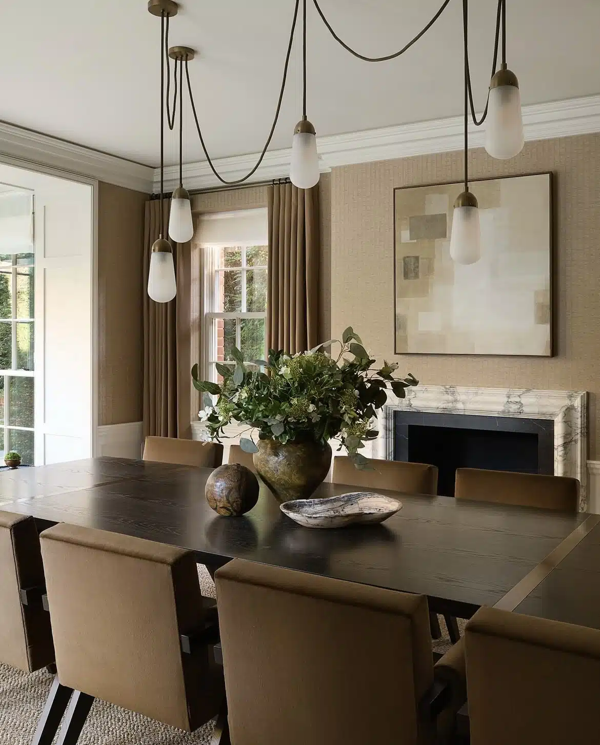15 Midimalist Dining Room Ideas for a Sophisticated, Simplified Look 15 Midimalist Dining Room Ideas for a Sophisticated, Simplified Look